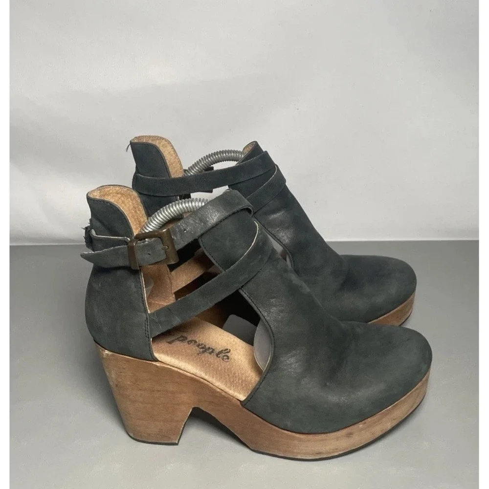 FREE PEOPLE Cedar Clogs EU38 US 7-7.5 Ankle Strap Platform Boho